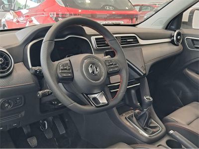 MG ZS 1.0T Luxury Auto