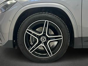 Mercedes GLA 200 d  - Foto 2