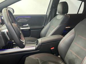 Mercedes GLA 200 d  - Foto 2