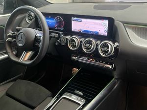 Mercedes GLA 200 d  - Foto 2