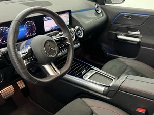 Mercedes GLA 200 d  - Foto 2
