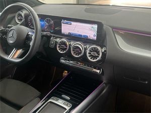 Mercedes GLA 200 d  - Foto 2