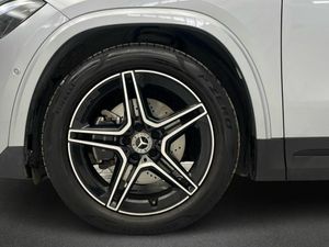 Mercedes GLA 200 d  - Foto 2