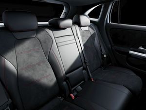 Mercedes GLA 200 D  - Foto 2