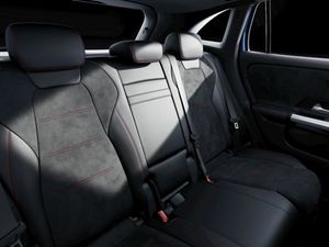 Mercedes GLA 200 D  - Foto 2