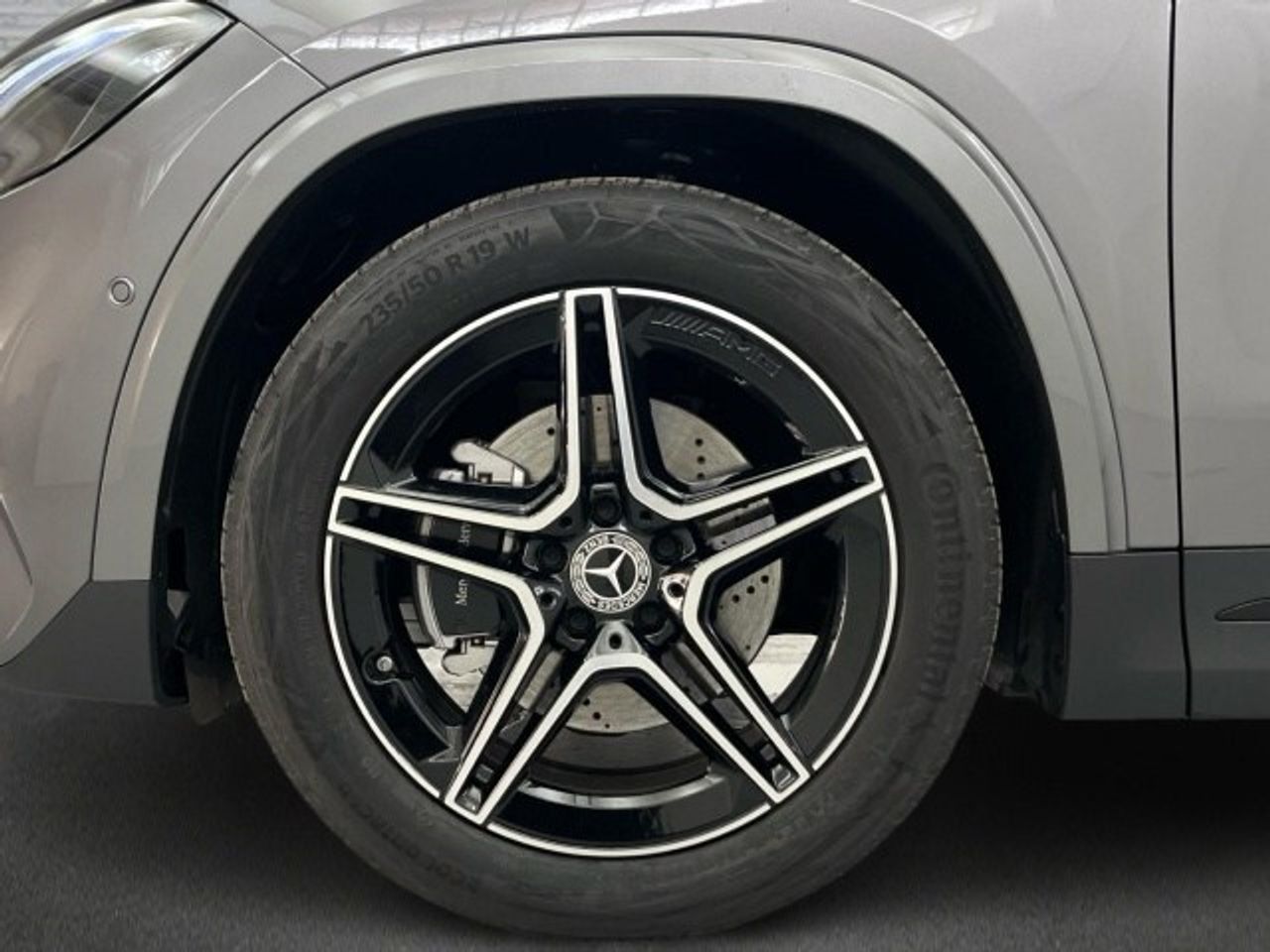 Mercedes GLA 200 d - Foto 2