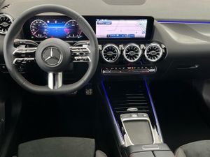 Mercedes GLA 200 d  - Foto 2