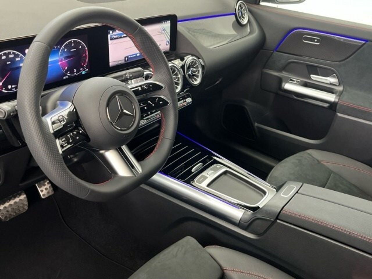Mercedes GLA 200 d - Foto 2