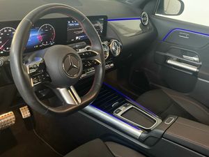 Mercedes GLA 200 d  - Foto 2