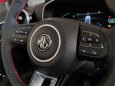 MG ZS 1.5 Luxury