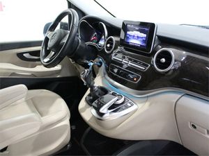 Mercedes Clase V 220 d Avantgarde Largo  - Foto 2