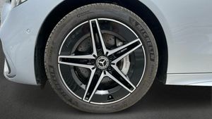 Mercedes Clase C 300 d e Berlina  - Foto 2