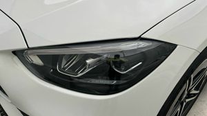 Mercedes Clase C 300 d e Berlina  - Foto 2