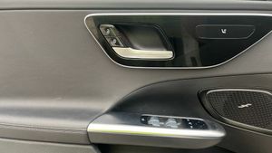 Mercedes Clase C 300 d e Berlina  - Foto 2