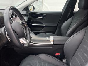 Mercedes Clase C 300 d e Berlina  - Foto 2