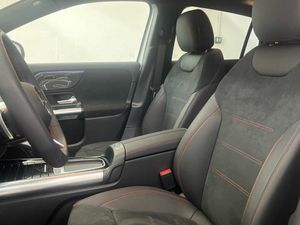 Mercedes GLA 200 d AMG Line  - Foto 2