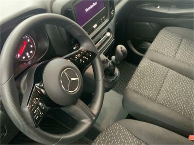 Mercedes Vito 110CDI 75kW furgón Base larga