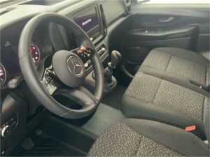 Mercedes Vito 110CDI 75kW furgón Base larga  - Foto 2