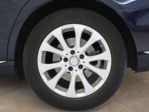 Mercedes Clase E 220 d  - Foto 2