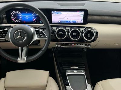 Mercedes CLA 200 Progressive Line (EURO 6d)
