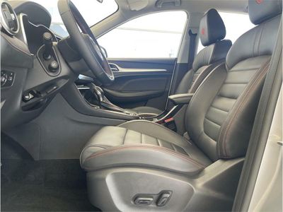 MG ZS 1.0T Luxury Auto