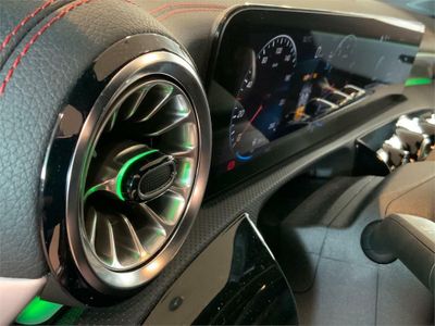 Mercedes CLA 200