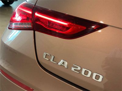 Mercedes CLA 200