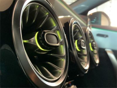 Mercedes CLA 200