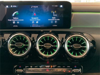 Mercedes CLA 200