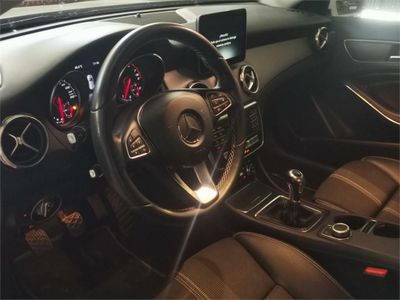 Mercedes GLA 180