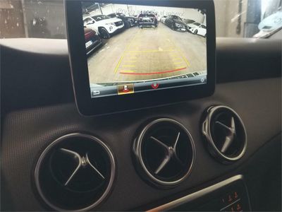 Mercedes GLA 180
