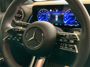 Mercedes EQB EQB 250+  - Foto 2