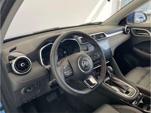 MG ZS 1.0T Luxury Auto  - Foto 2