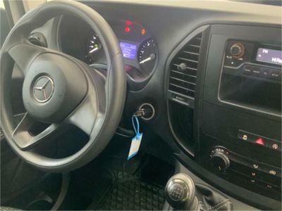 Mercedes Vito 110CDI 75kW furgón Base larga