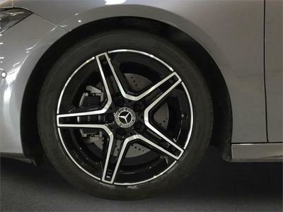 Mercedes CLA 200