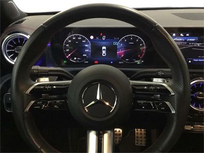 Mercedes CLA 200