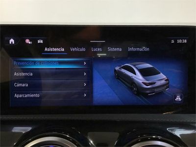 Mercedes CLA 200