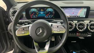 Mercedes Clase A 180 d AMG Line (EURO 6d)  - Foto 2