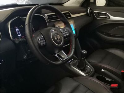 MG ZS 1.5 Luxury