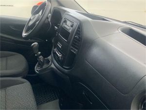 Mercedes Vito 110CDI 75kW furgón Base larga  - Foto 2