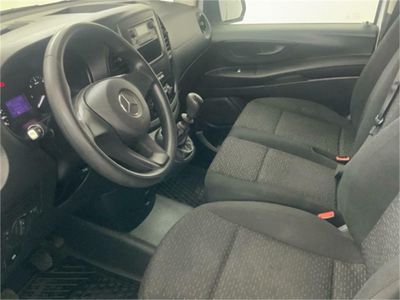 Mercedes Vito 110CDI 75kW furgón Base larga