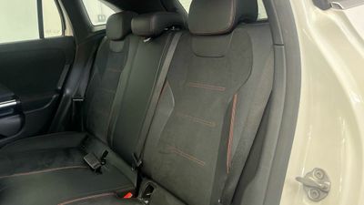 Mercedes GLA 200 d AMG Line (EURO 6d)
