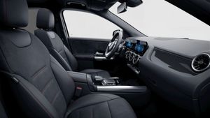 Mercedes GLA 200 d AMG Line (EURO 6d)  - Foto 2