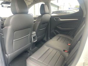 MG ZS 1.0T Luxury Auto  - Foto 2