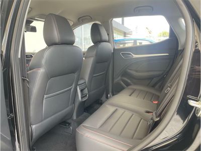 MG ZS 1.5 Luxury