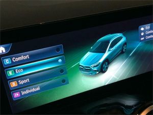 Mercedes GLA 180  - Foto 2