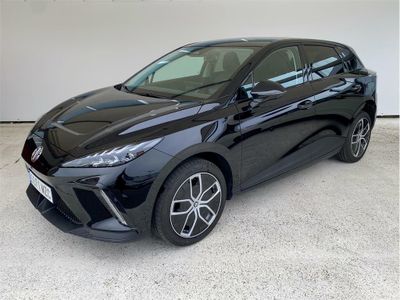 MG MG4 64kWh Luxury