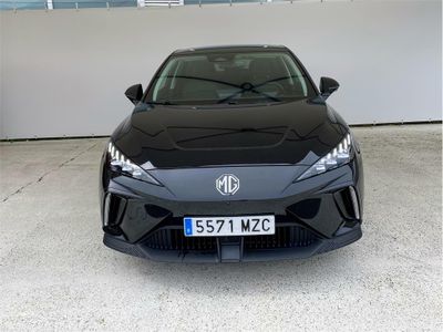 MG MG4 64kWh Luxury