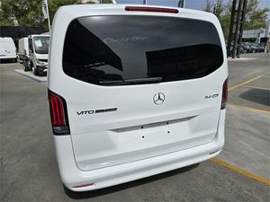 Mercedes Vito 114CDI AT 100kW Tourer Select Larga  - Foto 2