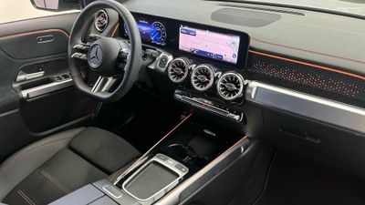 Mercedes EQB 250+